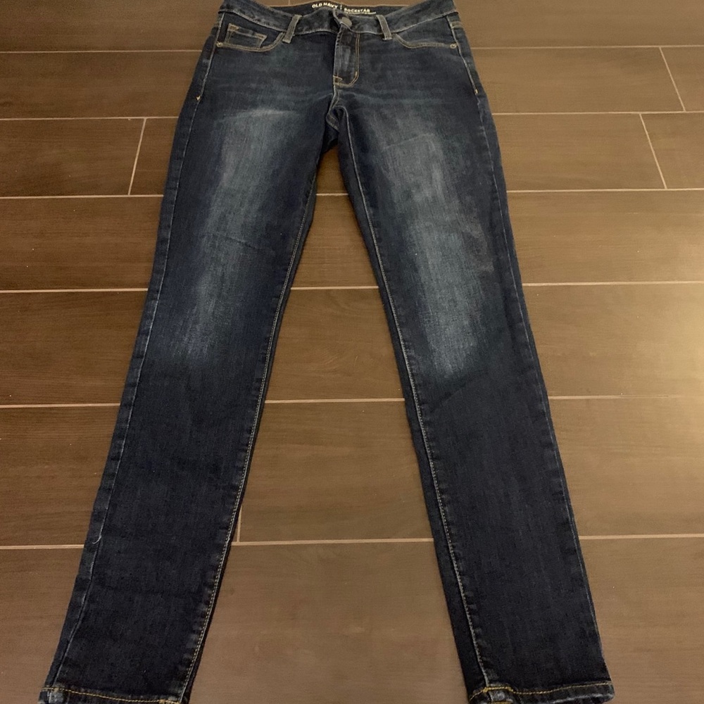 Old Navy Rockstar 4 Regular Mid-Rise Jeans 👖